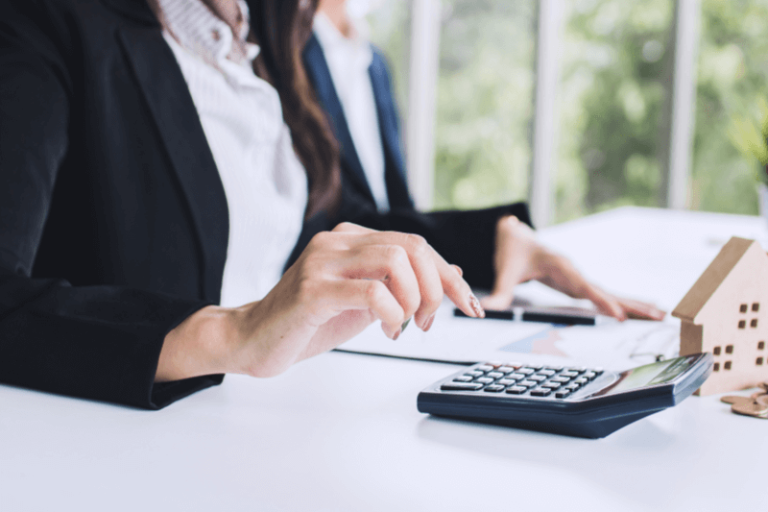 Comisión inmobiliaria por alquiler: ¿qué hay que tener en cuenta?