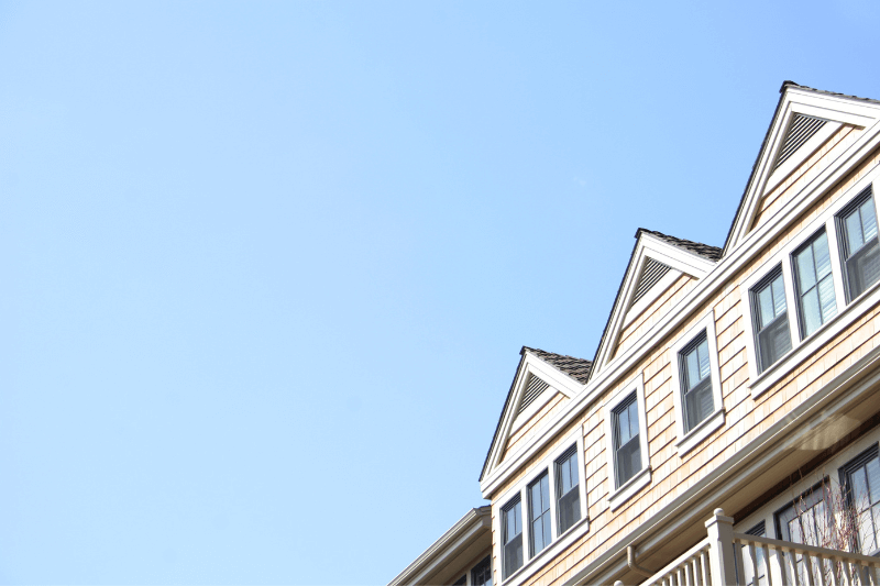 Cómo interpretar el CRU y el IDUFIR al comprar o vender una vivienda